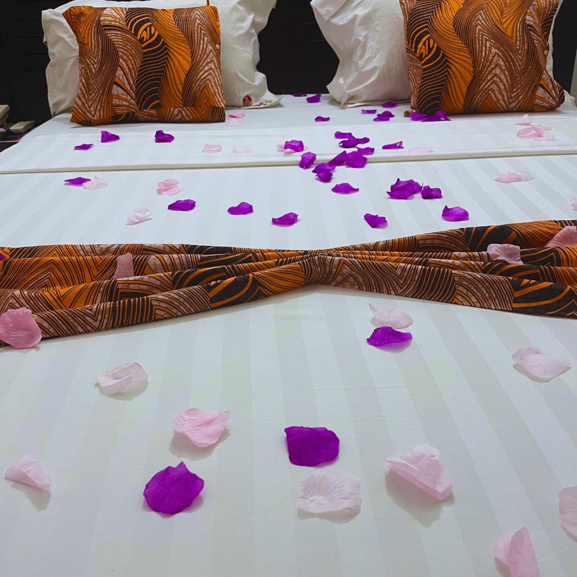 Cypa Hotel Abidjan Extérieur photo