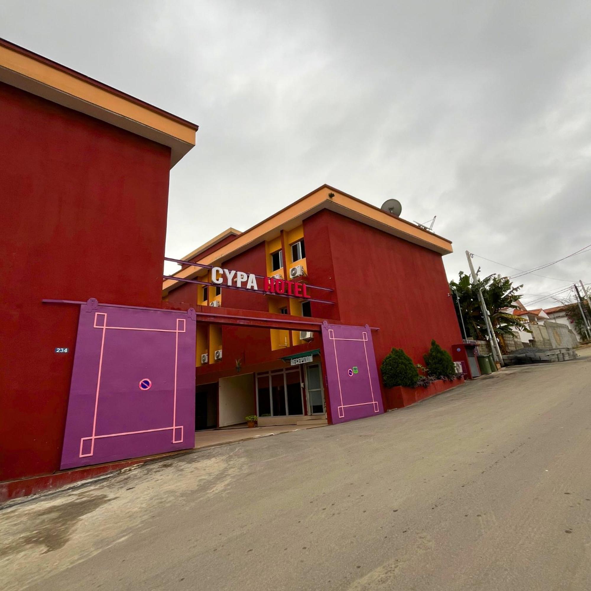 Cypa Hotel Abidjan Extérieur photo