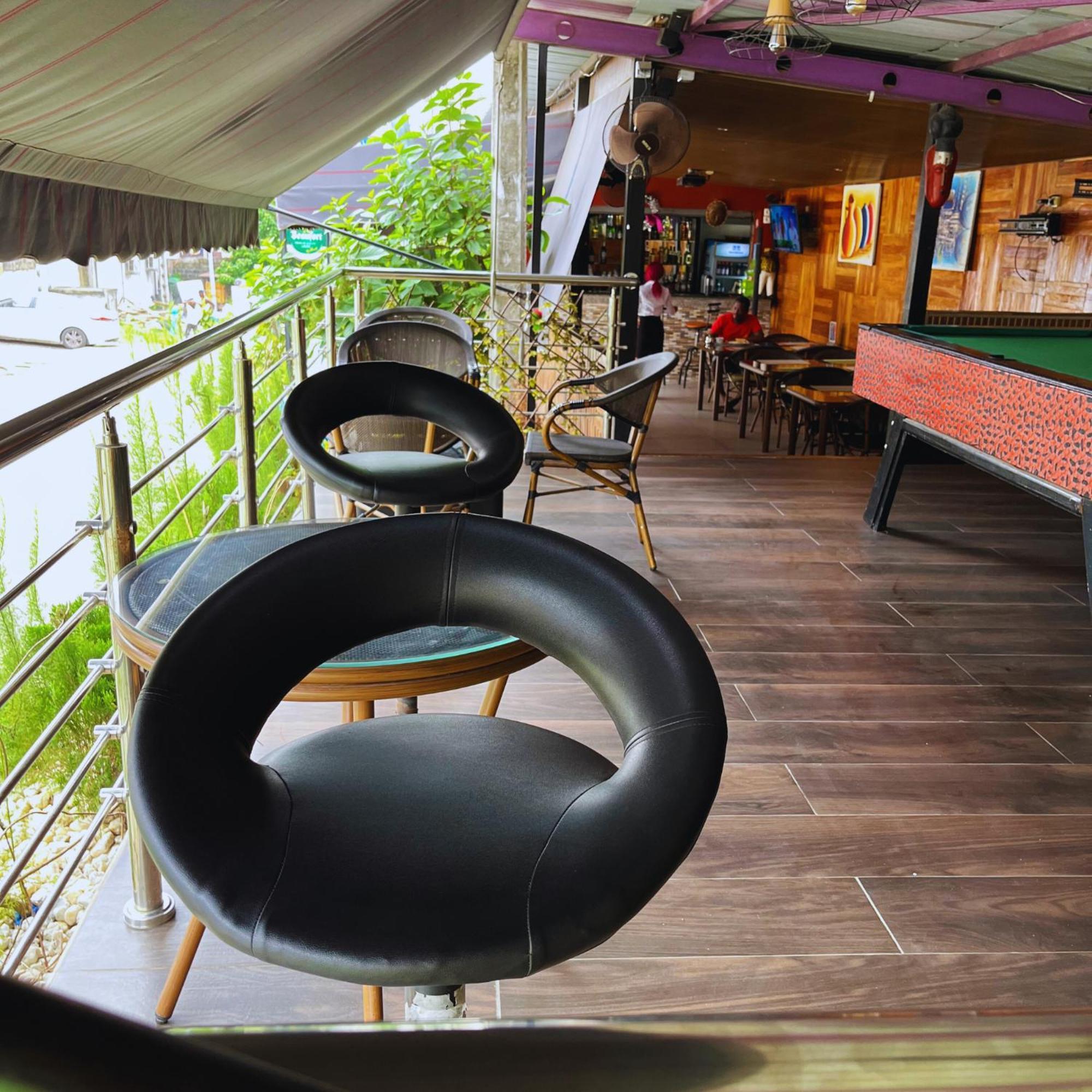 Cypa Hotel Abidjan Extérieur photo
